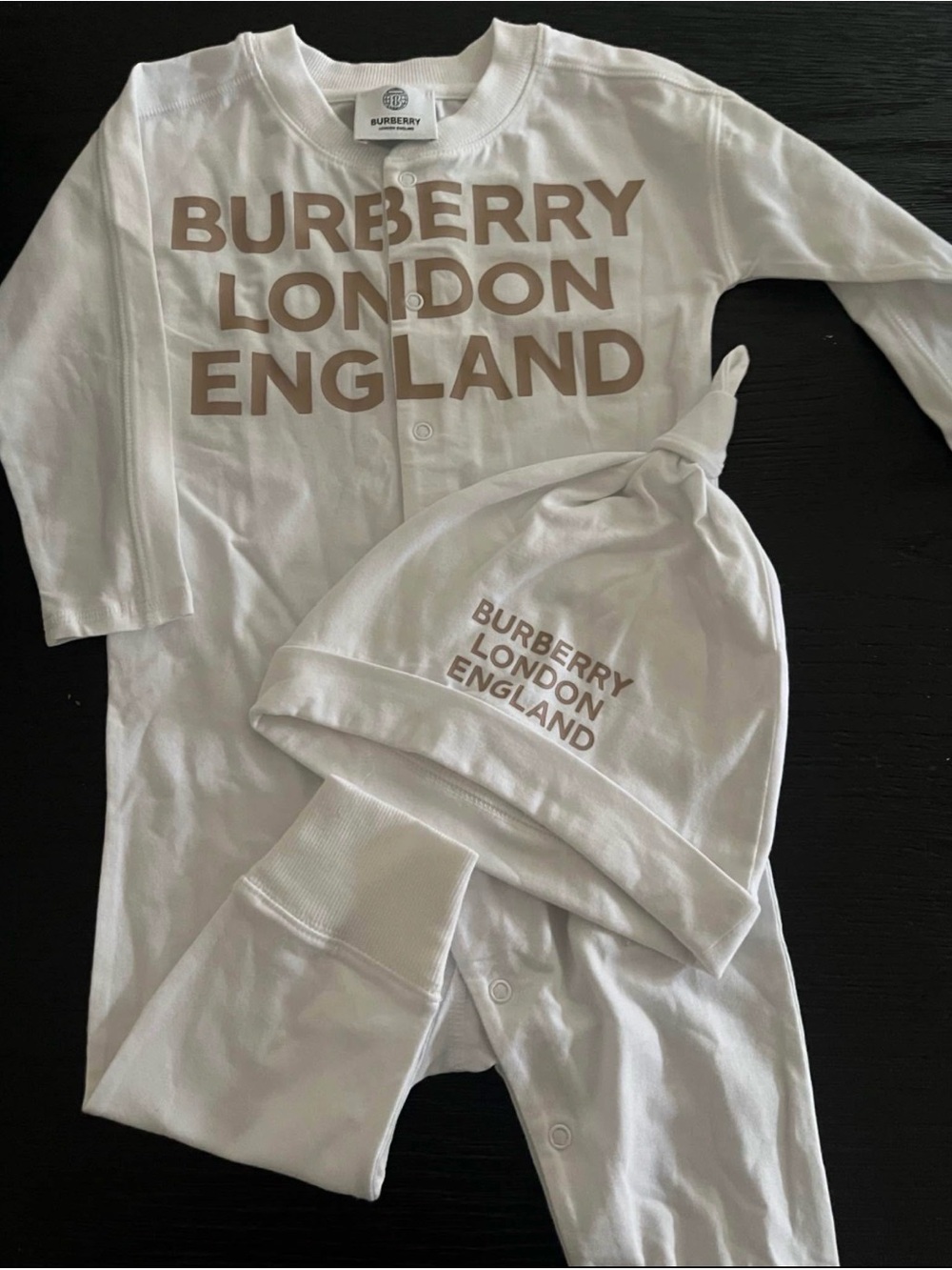 Burberry White Kids Pajama Set with Beige Logo Print
